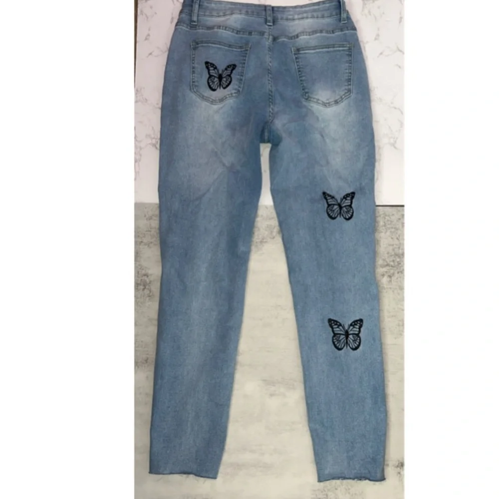 Shein Butterfly Print Casual Skinny Jeans - Picture 5 of 5